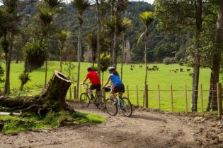 Cycle-Trail-Twin-Coast-farm